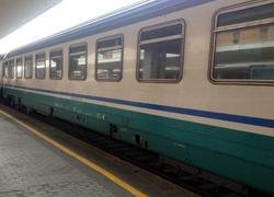 Furto di cavi di rame, circolazione dei treni rallentata 