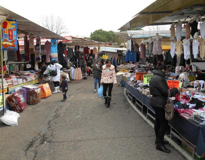 Scoppia la “guerra” del mercato, ambulanti contro il Comune 