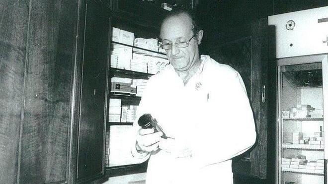 Addio al dottor Giuseppe Sartini storico farmacista di piazza S. Michele
