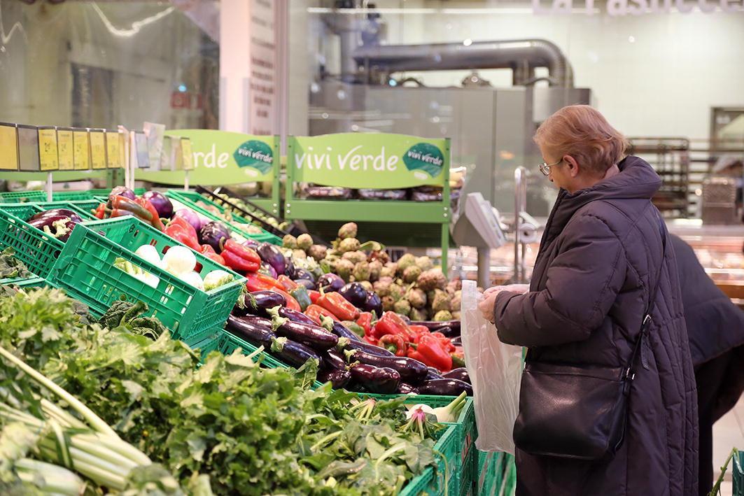 LAVORO / Decine di possibilità nei negozi Coop. Nuova selezione Enel 