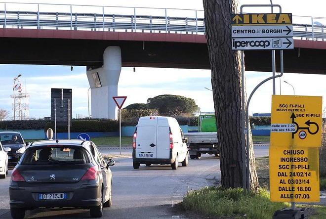 Traffico sorvegliato speciale e al casello si parla di sciopero