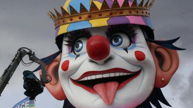 Il Carnevale in tv: «La Grande Bellezza è... Viareggio»