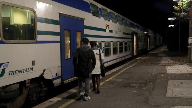 Furto di rame nella stazione di Viareggio, traffico ferroviario in tilt