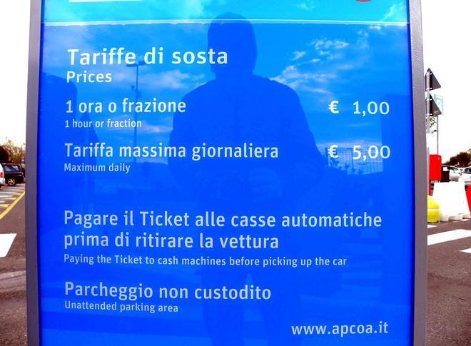 Parcheggio dell’ospedale. Il Comune: tariffe inaccettabili 