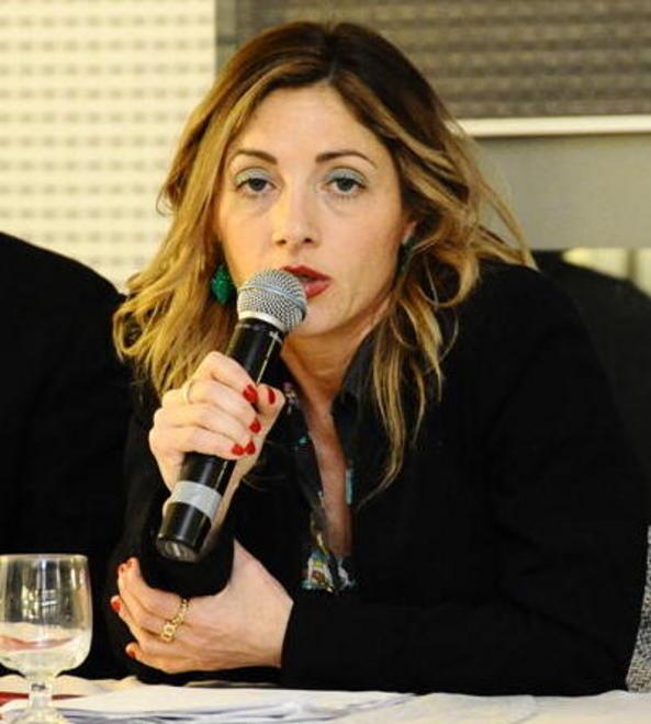La giornalista al motto di «Con noi per voi»