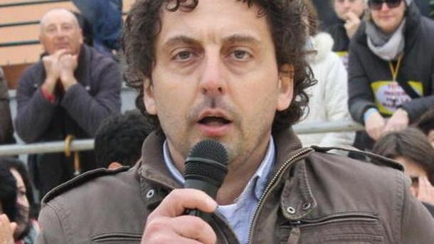 «Assenti perché non invitati»