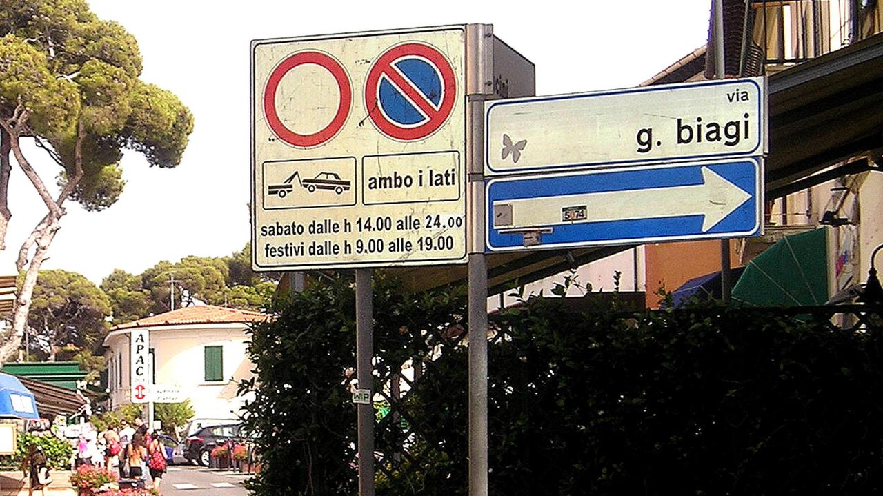 Arrivano i cartelli sulle strade vicinali «Brutti ma utili»
