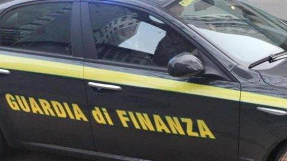 Blitz della Finanza nella sede dell’Avis