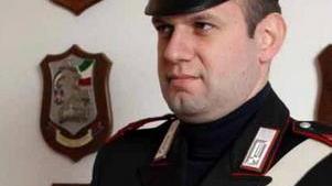 Pistola alla tempia rapina una “lucciola”