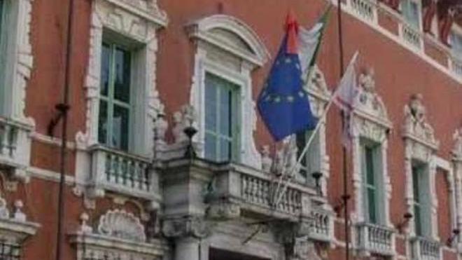 Creativamente, scuola e sanità contro le droghe