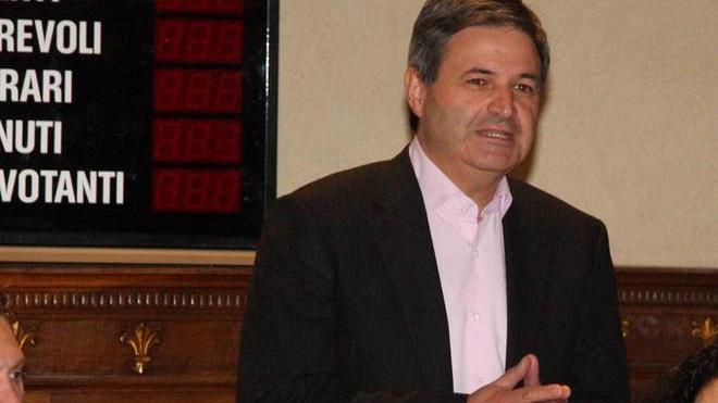 Massimo Carlesi replica al presidente Enrico Rossi: nessun accattonaggio di voti sull’aeroporto