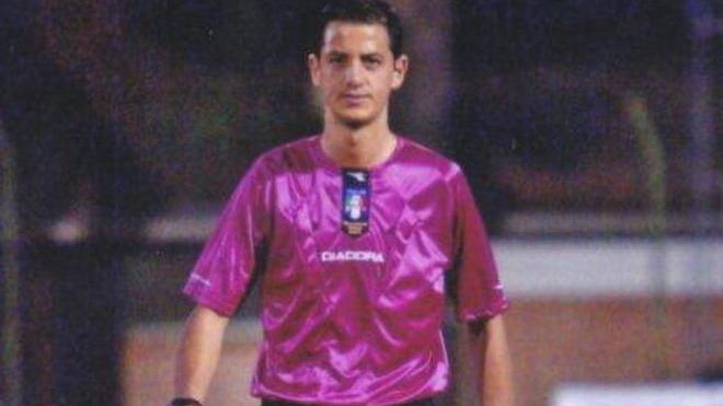 Giovani quarto ufficiale in Carpi-Reggina di B