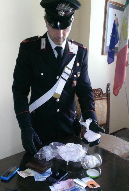 Spaccio nei boschi quattro in manette