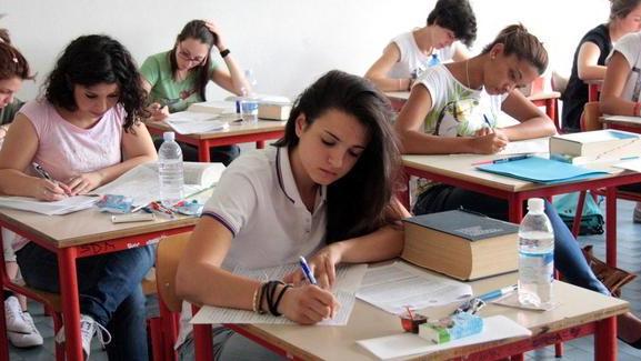 Quando sono gli studenti a dare i voti