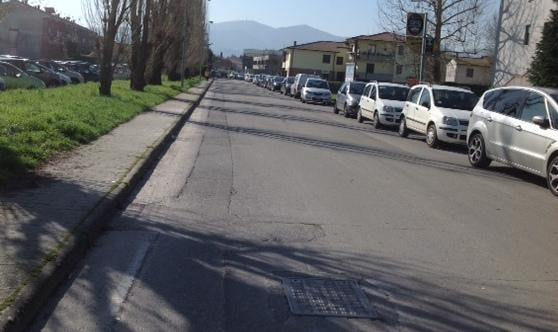 In via don Aldo Mei viene rifatto l’asfalto