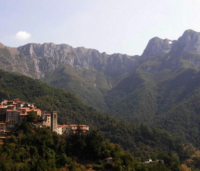 Cave, Rossi tranquillizza «Nessuna decisione presa» 