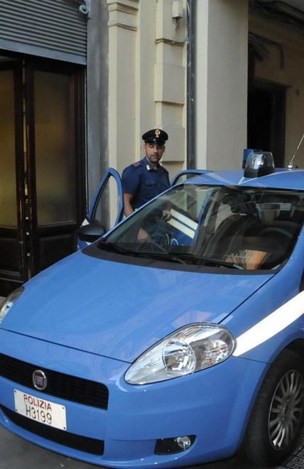 Tenta di rubare nella ditta dove lavora