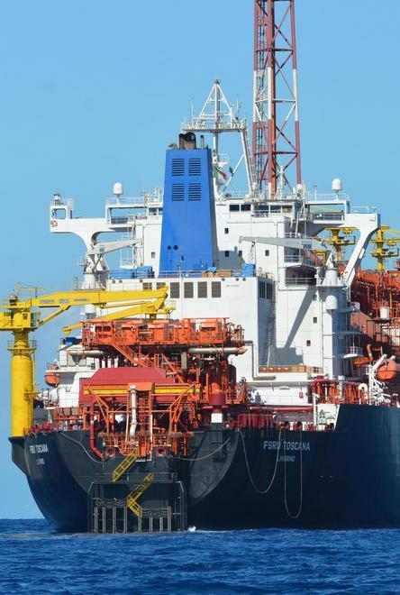 Il rigassificatore è in funzione «Impianto strategico» 