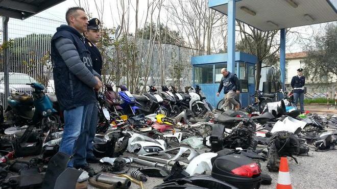 Le moto rubate a Prato e Firenze finivano in Tunisia