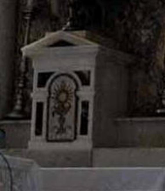 Furto sacrilego in chiesa sospetti sulle sette sataniche 