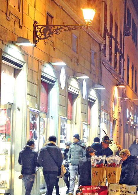 Lampioni a led nelle strade del centro