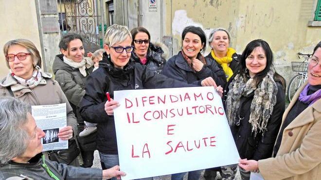 No alla chiusura del consultorio