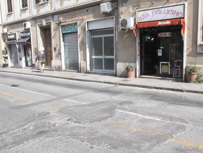 Via Marradi, la buca è sempre lì 