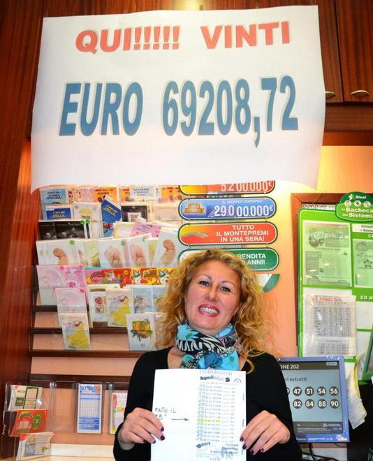 Superenalotto, con 15 euro se ne porta a casa 69mila 