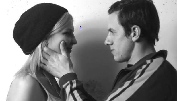 Parodia di “First Kiss” in salsa viareggina 