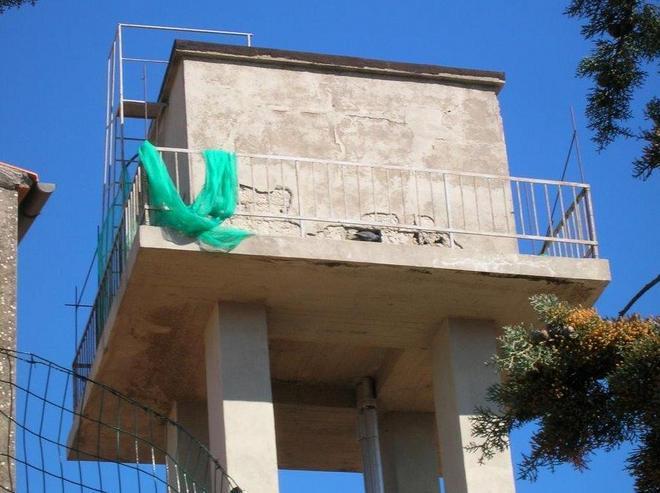 «Il deposito è in rovina» Da domani via ai lavori 