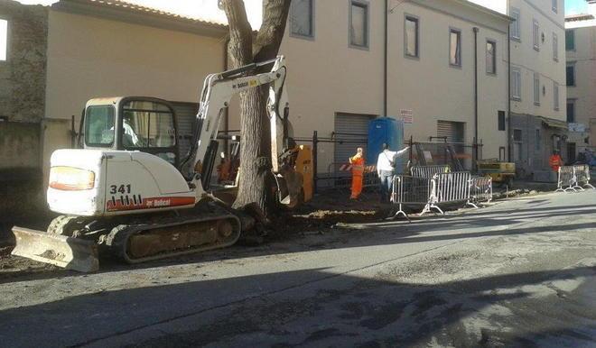 250 infortuni in un anno per i crateri sull’asfalto 