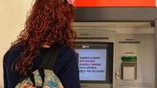 Prelievi abusivi con la carta bancomat Risarcisce e patteggia una pena di sei mesi