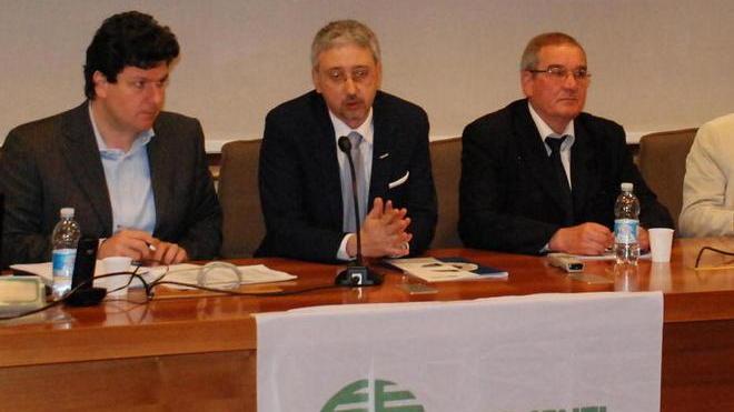 Negozi, 107 le cessazioni nei primi due mesi del 2013