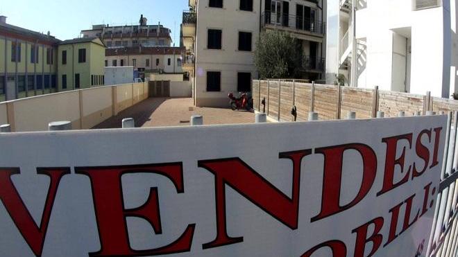 Il business del mattone era ripartito poi in autunno di nuovo kaputt