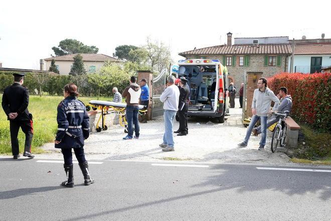 Cade dal balcone di casa, grave un ragazzo di 16 anni 
