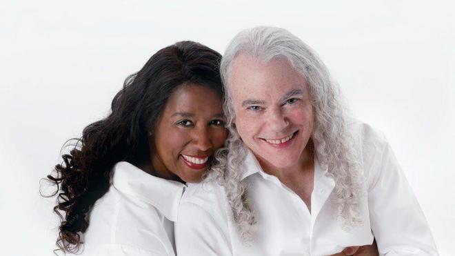 Il concerto di Tuck & Patti si recupera il 27 marzo