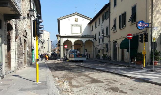 Nuovo asfalto, ingorgo sul Mercatale