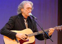 Crimea, Riccardo Fogli in concerto per festeggiare l’indipendenza: "Grazie Russia"  
