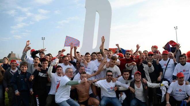 «Più “D” così non si può» Ed esplode la festa
