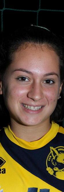 Donoratico alza bandiera bianca