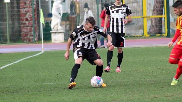 Il Viareggio si arrende subito ad Ascoli