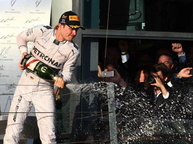 Rosberg, la Freccia d’argento trionfa in Australia 