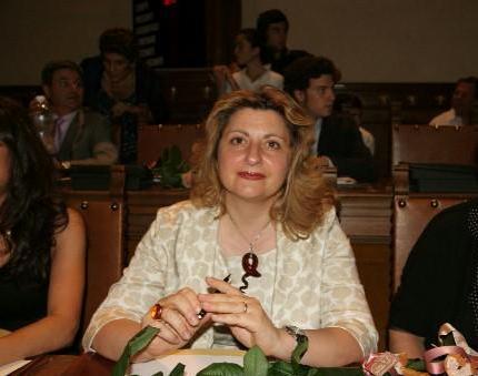 Prato, Cristina Sanzò (Pd) sollecita la convocazione della commissione consiliare sul bilancio 