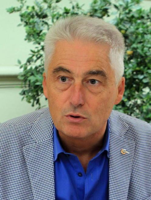 Gino Biondi toglie l’appoggio alla lista di Silvia Motroni