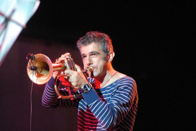 Ciclone Cleopatra, un mega concerto per raccogliere fondi 