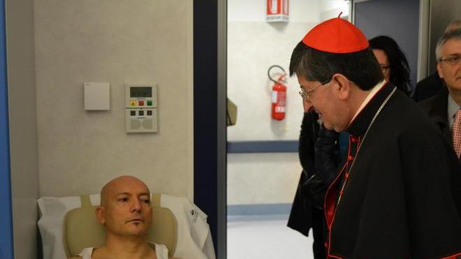 Carabiniere ferito dal pusher riceve tre visite speciali all’ospedale