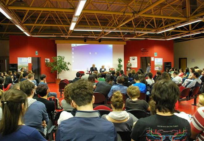 Il fare impresa spiegato agli studenti 