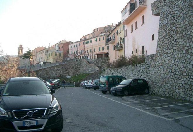 Parcheggi, appalto da 800mila euro 