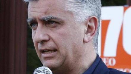 Mallegni non si candida? «Gli pago una cena da Lorenzo»