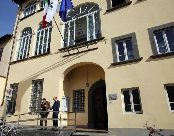 La fognatura è da rifare e Toni fa causa alla ditta 